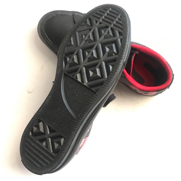 Converse | Chuck Taylor Low Top - Picture 5 of 6